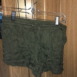 Olive flowy shorts